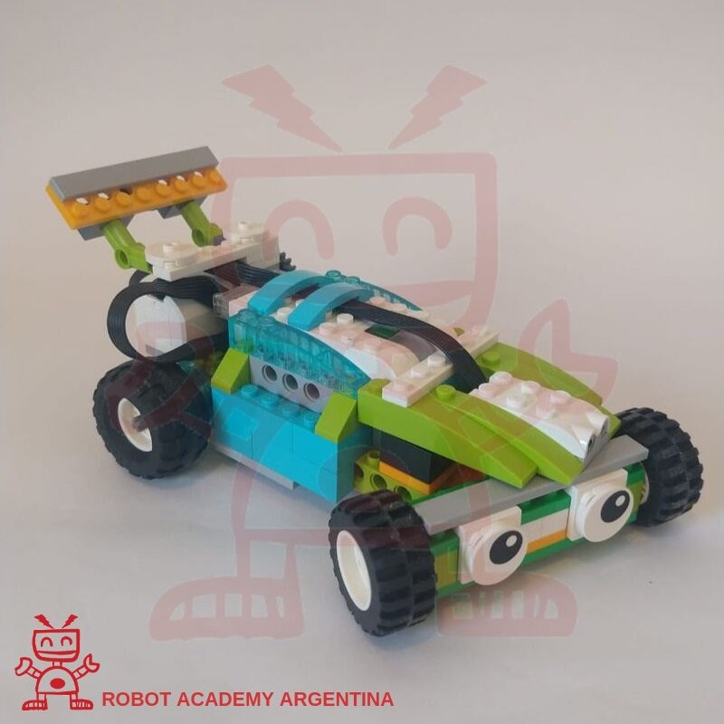 Auto con sensor antichoque